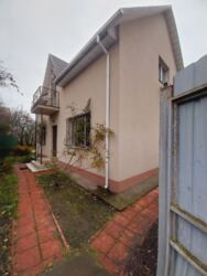 Здається будинок Київ, Дарницький, Садова, 49, м. Осокорки фото 2 Здається будинок Київ, Дарницький, Садова, 49, м. Осокорки фото 2