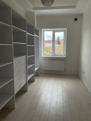 Будинок в оренду на вул. Личаківській, Львів — сучасний і просторий фото 10 Будинок в оренду на вул. Личаківській, Львів — сучасний і просторий фото 10