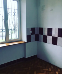  ' ,    3