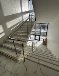 ������� ������ ������ �� ���. �������� 80, ����� 320 ��.� �� ����, ��������������, ������� ���� 2