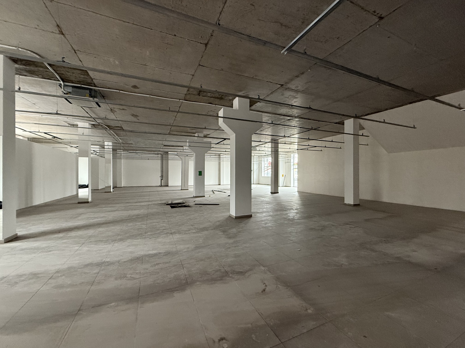 ������ ������������ ��������� 580 �2 ���. �������� ���� 1