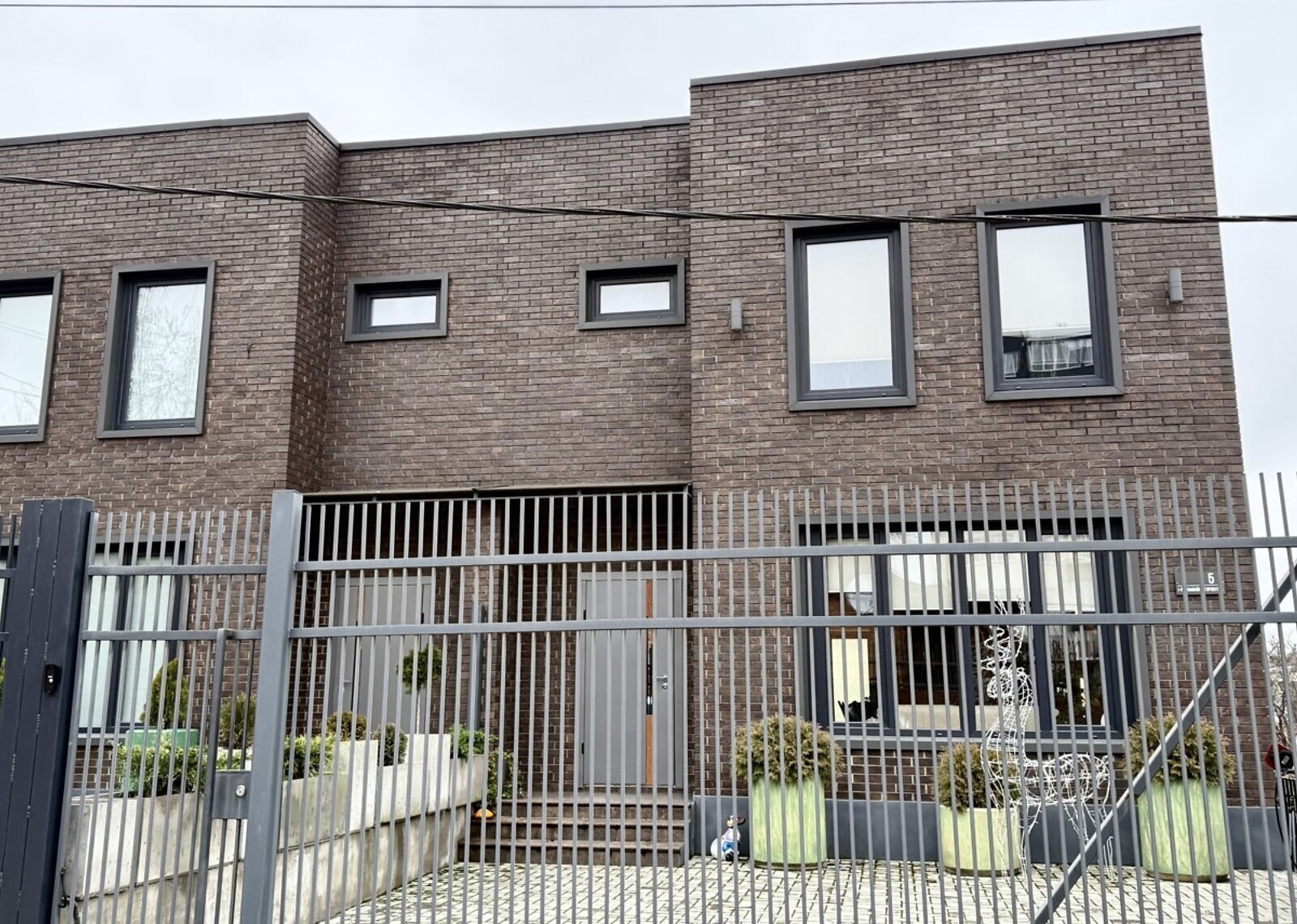 Оренда офісного приміщення на 1-й пров. Трамвайний, приміщень - 4, поверх - фото 1 Оренда офісного приміщення на 1-й пров. Трамвайний, приміщень - 4, поверх - фото 1