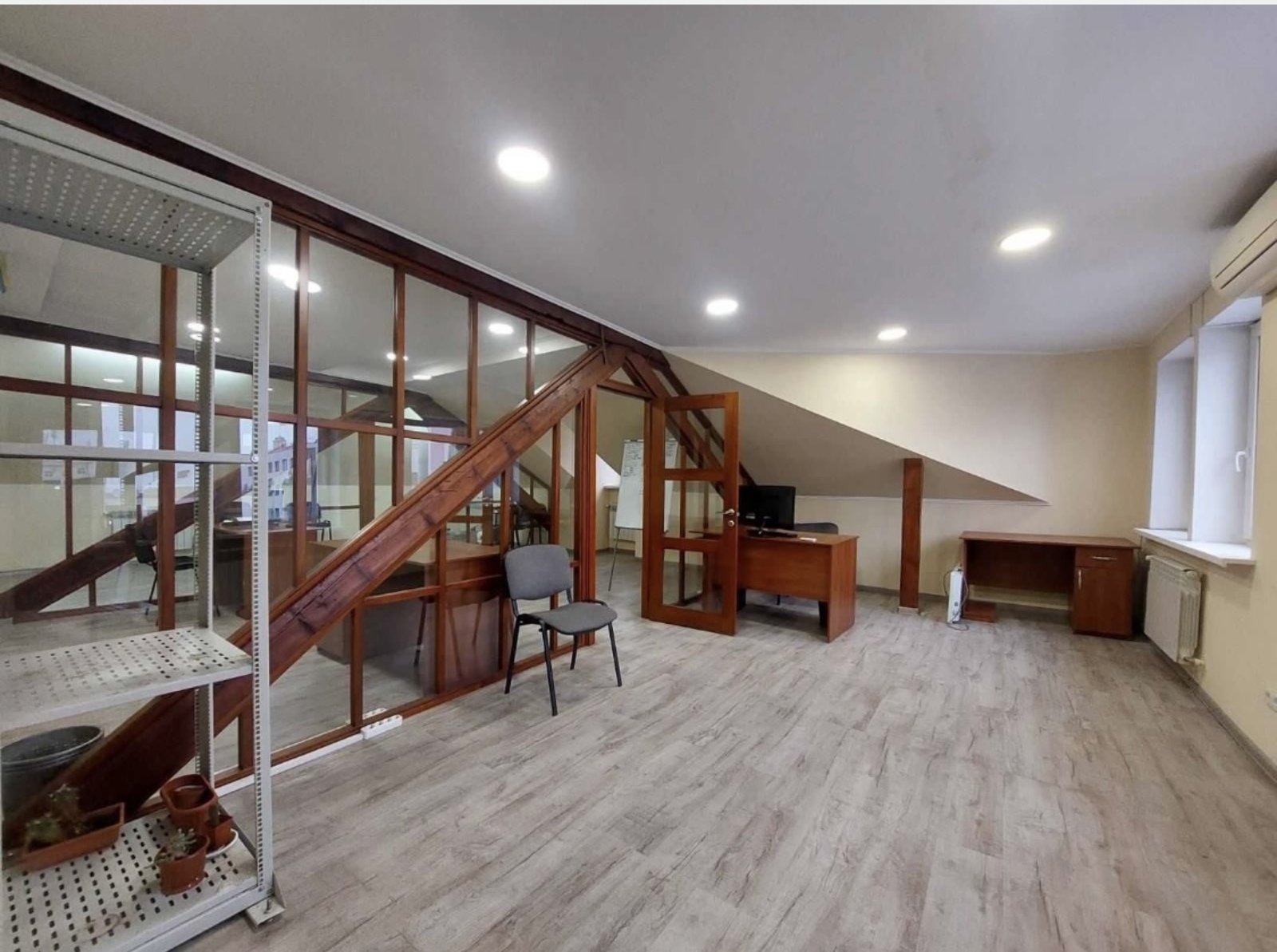 ������ �������� ��������� 70 �2 ���. ������� ���� 1