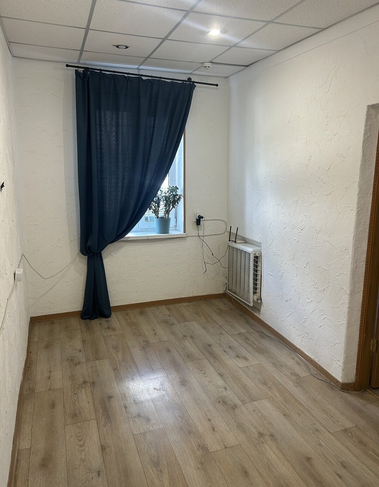 Здається комерційне приміщення на вул. Келецька 1, площа 7 кв.м фото 1 Здається комерційне приміщення на вул. Келецька 1, площа 7 кв.м фото 1