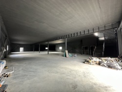   1600 ²  5