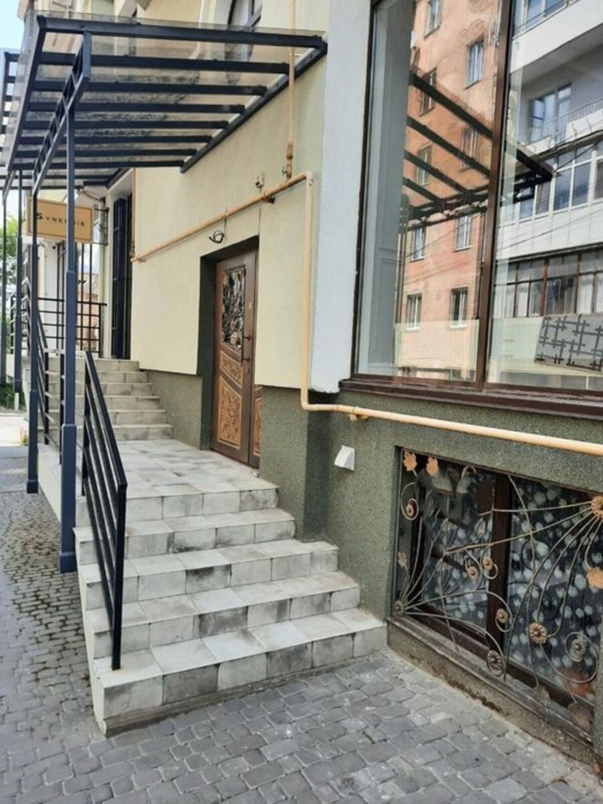 ������ ��������� � �����, ������ 121 ��.�., ����� ����� � ����� ������ ���� 1