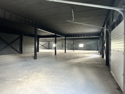   1600 ²  16