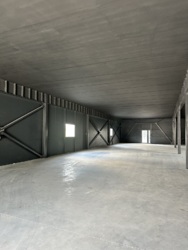   1600 ²  4