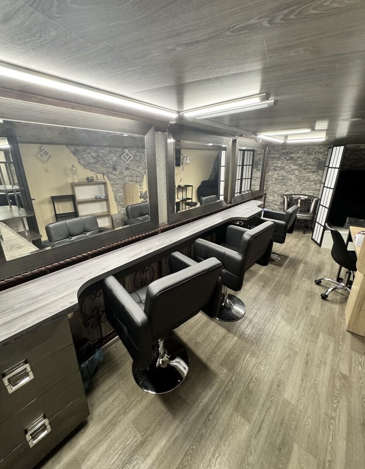 ������� ���������� ��������� �� ���. �������� ���������, ����� 19.5 ��.� ���� 1