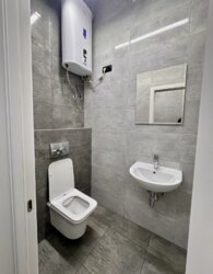 Здається комерційне приміщення на пл. Івана Богуна 27Б, площа 100.5 кв.м фото 3 Здається комерційне приміщення на пл. Івана Богуна 27Б, площа 100.5 кв.м фото 3