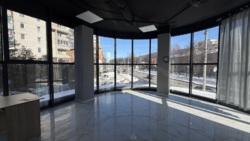 Оренда будівлі 2000 м2 під школу, клініку, медичний центр, навчальний заклад, офіс в хорошій локації фото 11 Оренда будівлі 2000 м2 під школу, клініку, медичний центр, навчальний заклад, офіс в хорошій локації фото 11