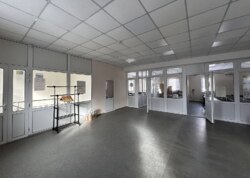 Оренда офісного приміщення на вул. Василя Порика, приміщень - 2, поверх - 2 фото 4 Оренда офісного приміщення на вул. Василя Порика, приміщень - 2, поверх - 2 фото 4