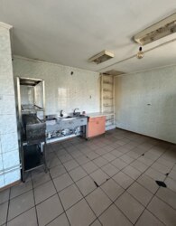 Здається комерційне приміщення на вул. Пирогова 94, площа 160 кв.м фото 2 Здається комерційне приміщення на вул. Пирогова 94, площа 160 кв.м фото 2