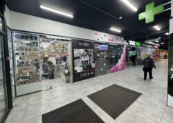 Здається комерційне приміщення на вул. Академіка Янгеля 54, площа 28.5 кв.м фото 4 Здається комерційне приміщення на вул. Академіка Янгеля 54, площа 28.5 кв.м фото 4