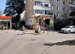 ������� ���������� ��������� �� ���. �������� 103�, ����� 70 ��.� ���� 12