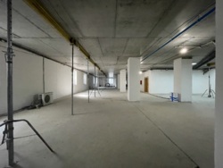       3800 ²  12