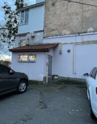 Оренда офісного приміщення на вул. Владислава Городецького 7, приміщень - 1, поверх - 1 фото 17 Оренда офісного приміщення на вул. Владислава Городецького 7, приміщень - 1, поверх - 1 фото 17