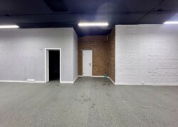 Здається комерційне приміщення на пл. Івана Богуна 27Б, площа 100.5 кв.м фото 13 Здається комерційне приміщення на пл. Івана Богуна 27Б, площа 100.5 кв.м фото 13