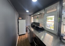 Здається комерційне приміщення на вул. Грушевського 70/8, площа 8 кв.м фото 7 Здається комерційне приміщення на вул. Грушевського 70/8, площа 8 кв.м фото 7