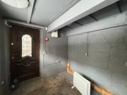 ВИГІДНА ОРЕНДА ФАСАДНОГО ПРИМІЩЕННЯ НА ВИШЕНЬЦІ фото 11 ВИГІДНА ОРЕНДА ФАСАДНОГО ПРИМІЩЕННЯ НА ВИШЕНЬЦІ фото 11