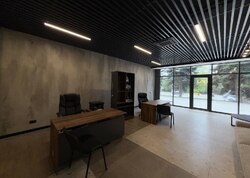 Здається комерційне приміщення на вул. Київська, площа 103 кв.м фото 1 Здається комерційне приміщення на вул. Київська, площа 103 кв.м фото 1