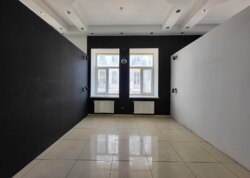 Здається комерційне приміщення на вул. Соборна 46, площа 95 кв.м фото 17 Здається комерційне приміщення на вул. Соборна 46, площа 95 кв.м фото 17