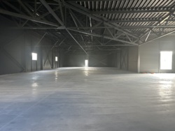   1600 ²  23