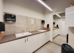 ������ �������� ��������� �� �����. �������������, �������� - 15, ������ - 3 ���� 21