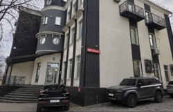 ������ ������������ ��������� 826,6 �2 ���. ������ ���� 6