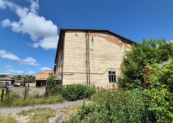 Здається комерційне приміщення на вул. Слав’янська, площа 3900 кв.м фото 26 Здається комерційне приміщення на вул. Слав’янська, площа 3900 кв.м фото 26