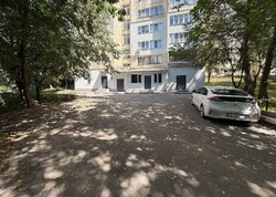 Здається комерційне приміщення на вул. Академіка Янгеля 68, площа 146.9 кв.м фото 2 Здається комерційне приміщення на вул. Академіка Янгеля 68, площа 146.9 кв.м фото 2