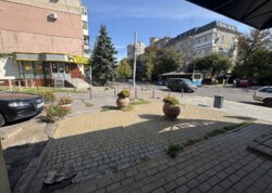 Здається комерційне приміщення на вул. Грушевського 70/8, площа 8 кв.м фото 2 Здається комерційне приміщення на вул. Грушевського 70/8, площа 8 кв.м фото 2