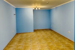 Здається комерційне приміщення на вул. 600-річчя 9В, площа 25 кв.м фото 2 Здається комерційне приміщення на вул. 600-річчя 9В, площа 25 кв.м фото 2