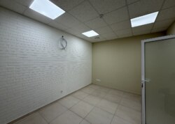 Здається комерційне приміщення на вул. Тетяни Яблонської, площа 100 кв.м фото 6 Здається комерційне приміщення на вул. Тетяни Яблонської, площа 100 кв.м фото 6