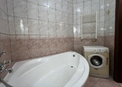 ������ �������� ��������� �� ���. ������� 76, �������� - 2, ������ - 1 ���� 10