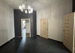 Здається комерційне приміщення на вул. Зодчих 10, площа 261 кв.м фото 14 Здається комерційне приміщення на вул. Зодчих 10, площа 261 кв.м фото 14