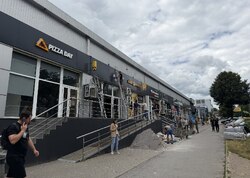 Здається спеціальне приміщення на вул. Політехнічна, площа 70 кв.м фото 3 Здається спеціальне приміщення на вул. Політехнічна, площа 70 кв.м фото 3