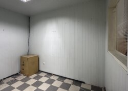     .  ,  100 .  25