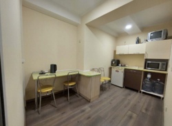 ������ �������� ��������� 70 �2 ���. ������� ���� 9