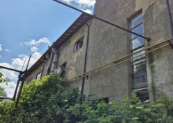 Здається комерційне приміщення на вул. Слав’янська, площа 3900 кв.м фото 18 Здається комерційне приміщення на вул. Слав’янська, площа 3900 кв.м фото 18