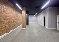 Здається комерційне приміщення на пл. Івана Богуна 27Б, площа 100.5 кв.м фото 10 Здається комерційне приміщення на пл. Івана Богуна 27Б, площа 100.5 кв.м фото 10