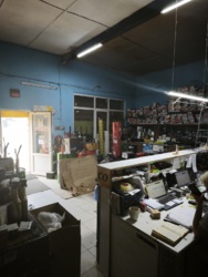 Фасадне приміщення 110 м², перша лінія, великий автотрафік фото 2 Фасадне приміщення 110 м², перша лінія, великий автотрафік фото 2