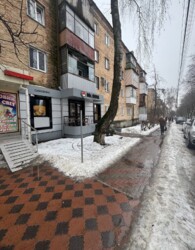 Здається комерційне приміщення на вул. Пирогова 75, площа 45 кв.м фото 3 Здається комерційне приміщення на вул. Пирогова 75, площа 45 кв.м фото 3