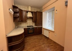 ������ �������� ��������� �� ���. ������� 76, �������� - 2, ������ - 1 ���� 14