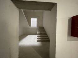       3800 ²  10