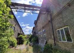 Здається комерційне приміщення на вул. Слав’янська, площа 3900 кв.м фото 36 Здається комерційне приміщення на вул. Слав’янська, площа 3900 кв.м фото 36