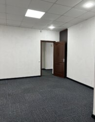 Оренда офісного приміщення на вул. Владислава Городецького 7, приміщень - 1, поверх - 1 фото 36 Оренда офісного приміщення на вул. Владислава Городецького 7, приміщень - 1, поверх - 1 фото 36
