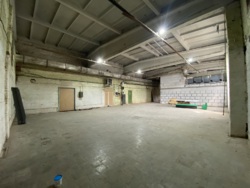🏢   /    256,2 ²!  9