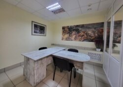 Оренда офісного приміщення на просп. Юності, приміщень - 1 фото 2 Оренда офісного приміщення на просп. Юності, приміщень - 1 фото 2