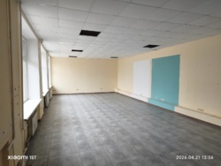 Оренда комерційного приміщення з окремим входом | 84 м² фото 3 Оренда комерційного приміщення з окремим входом | 84 м² фото 3
